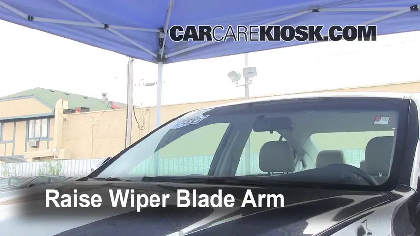 2011 Subaru Legacy 2.5i Premium 2.5L 4 Cyl. Windshield Wiper Blade (Front)